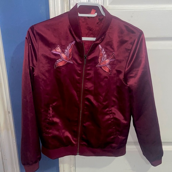 💜guess maroon silk bomber jacket - Picture 3 of 5